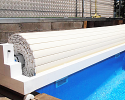 Lona para piscina flutuante Lona para piscina flutuante