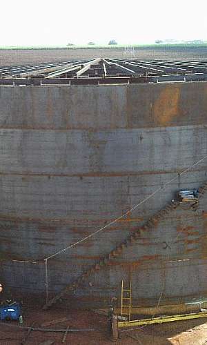 Tanque de armazenamento industrial Tanque de armazenamento industrial